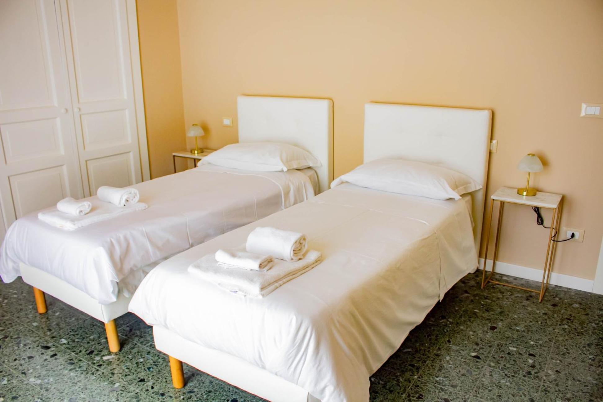 Palazzo La Piana Rooms Catania-Fontanarossai nemzetközi repülőtér Kültér fotó
